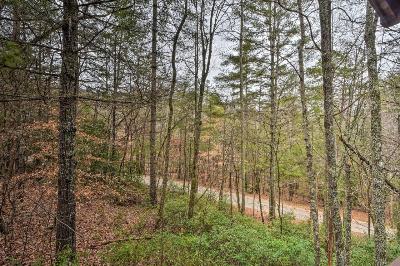 Modern Cabin With Deck In The Blue Ridge Mountains! Blairsville Exterior photo