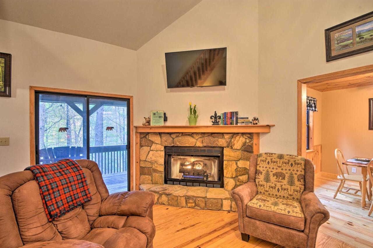 Modern Cabin With Deck In The Blue Ridge Mountains! Blairsville Exterior photo