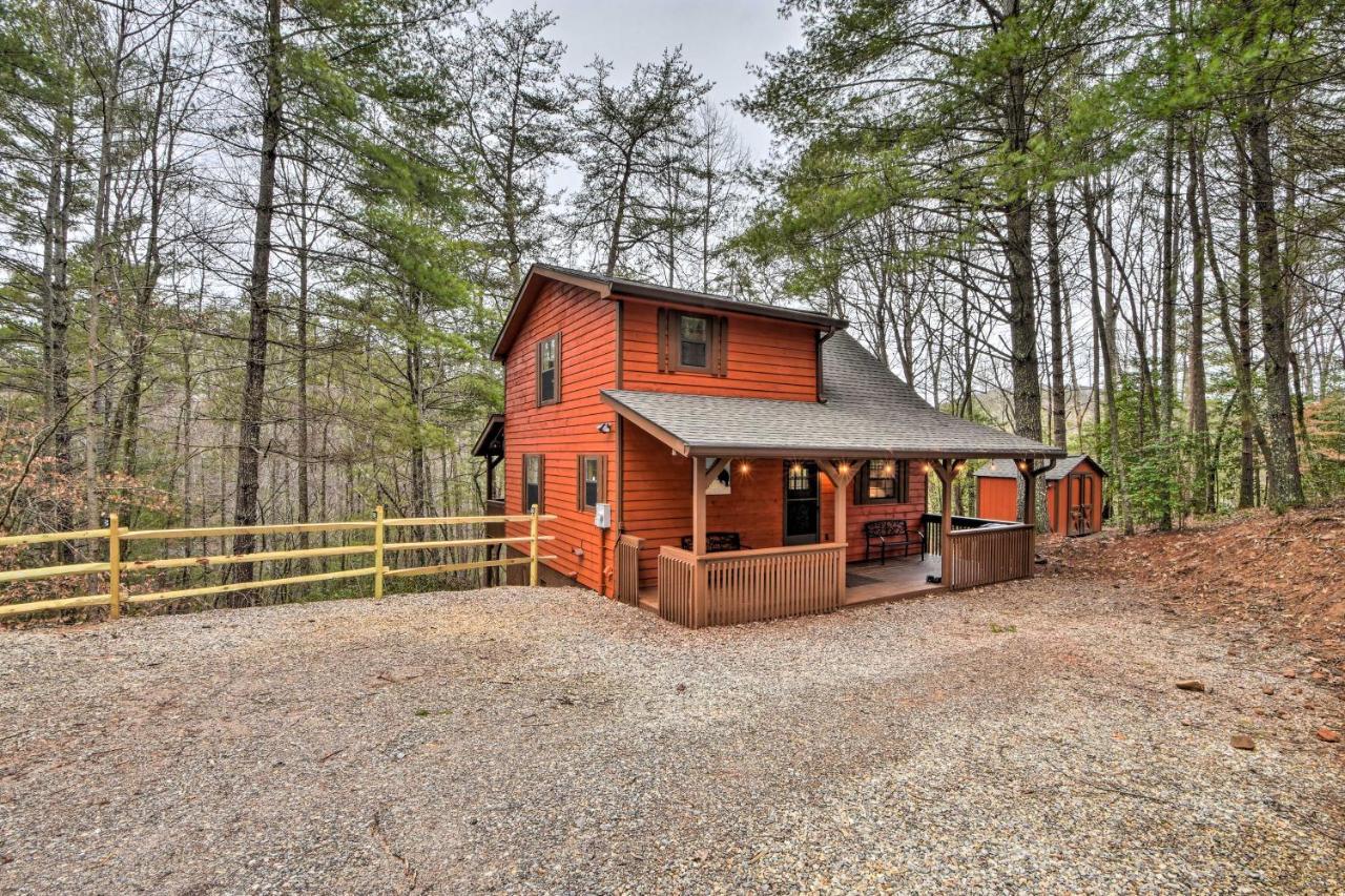 Modern Cabin With Deck In The Blue Ridge Mountains! Blairsville Exterior photo